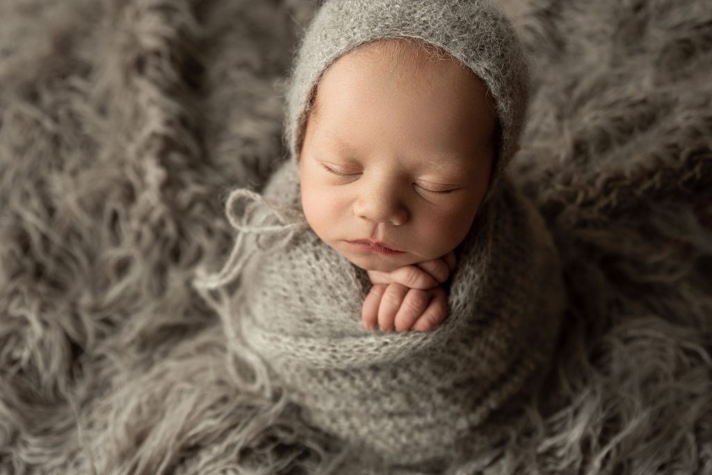 baby photography newborn child birthday portrait 20 1024x684 - کاملترین لیست آتلیه های عکاسی کودک نوزاد بارداری در شرق تهران - بهترین آتلیه عکس