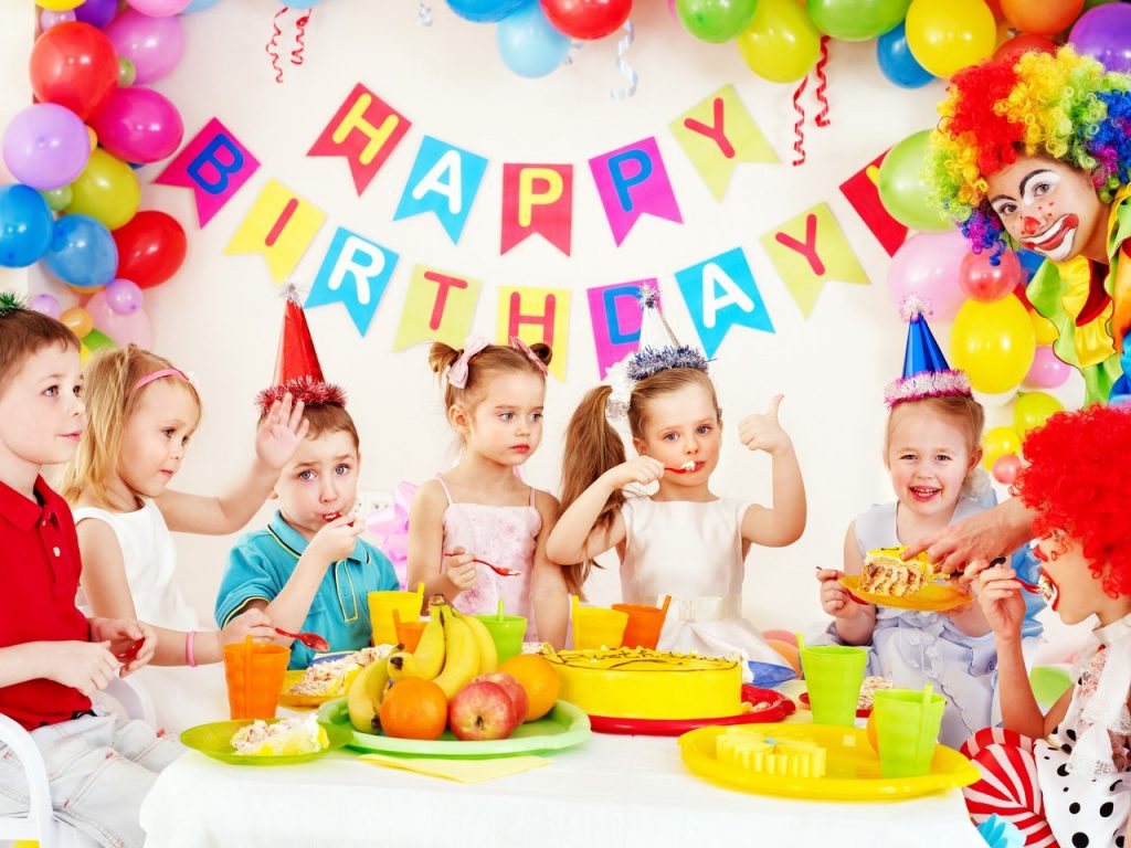 birthday photography celebration theme 41 1024x768 - نرخ و قیمت خدمات فیلمبرداری و عکاسی تعیین جنسیت ، بارداری و نوزاد - مهد کودک مدارس